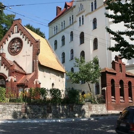 לבוב Невелика Smart Квартира В Центрі Для Пари מראה חיצוני תמונה